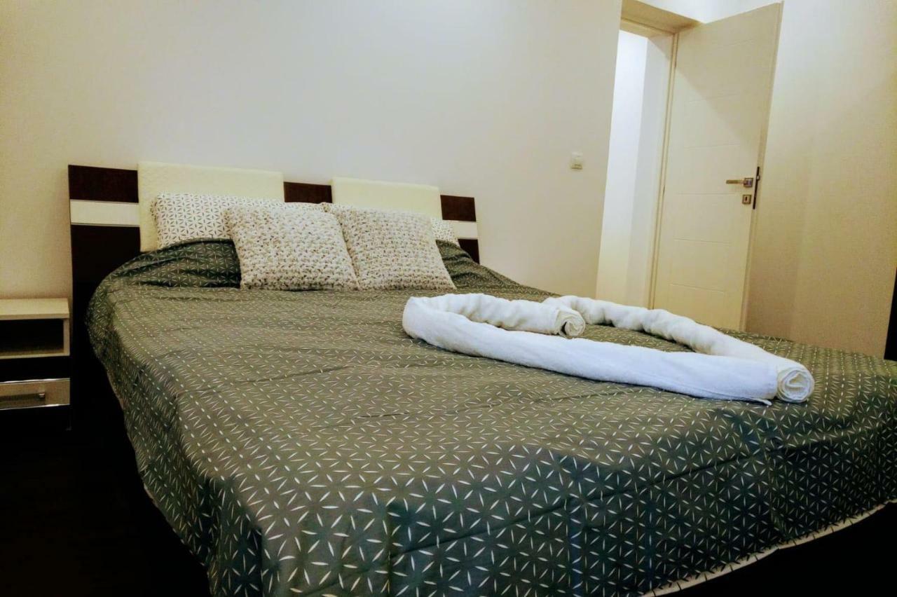 Luxury Accommodation Republicii ブラショフ エクステリア 写真