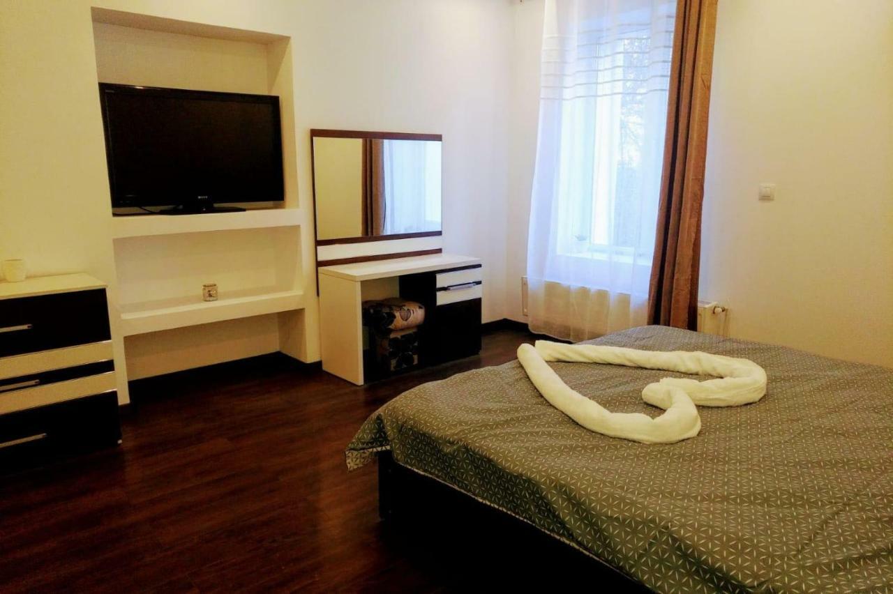 Luxury Accommodation Republicii ブラショフ エクステリア 写真
